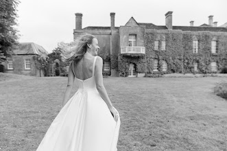 Wedding photographer Charlotte Sams. Photo of 13.10.2024