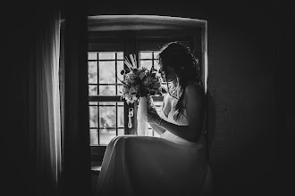 Wedding photographer Rosario Naro. Photo of 14.07.2025