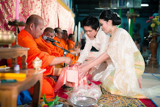 Fotógrafo de casamento Yutapong Somboon. Foto de 08.09.2020