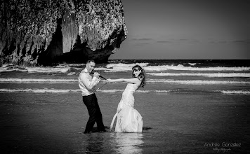 Fotógrafo de bodas Andrés Gonzalez. Foto del 22.05.2019