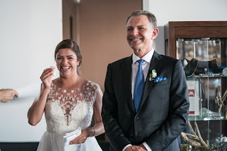 Wedding photographer Robert Evans. Photo of 30.12.2019