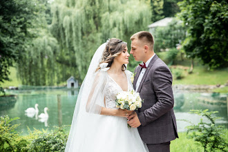 Nhiếp ảnh gia ảnh cưới Viktoriya Kuchma. Ảnh trong ngày 25.03.2022
