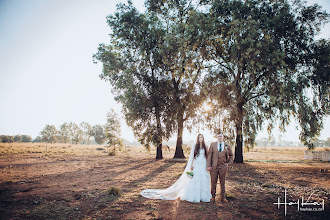 Fotógrafo de bodas Alouise Naidoo. Foto del 01.12.2020