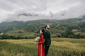 Jurufoto perkahwinan Huy Lee. Foto pada 10.10.2024