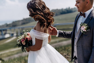 婚禮攝影師Anna Botova. 01.08.2019的照片