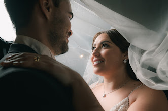 Fotógrafo de bodas Enrique Luna. Foto del 09.07.2025
