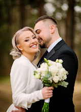 Wedding photographer Claudia Georgescu. Photo of 16.03.2025