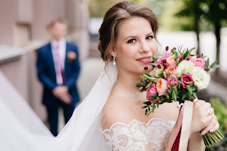 Bryllupsfotograf Elena Ostapenko. Bilde av 13.08.2020