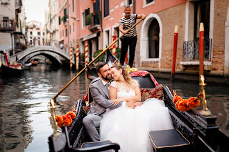 Photographe de mariage Radu Dumitrescu. Photo du 20.10.2023