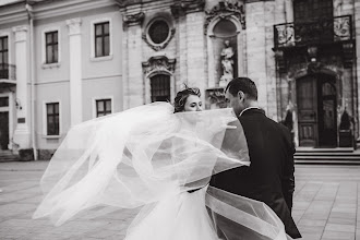 Düğün fotoğrafçısı Sasha Radchuk. Fotoğraf 15.04.2021 tarihinde