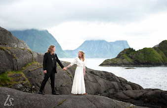 Bryllupsfotograf Lena Sørensen. Foto fra 14.05.2019