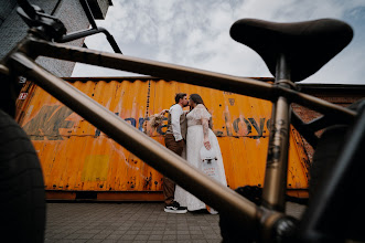 Nhiếp ảnh gia ảnh cưới Łukasz Świtek. Ảnh trong ngày 19.05.2024