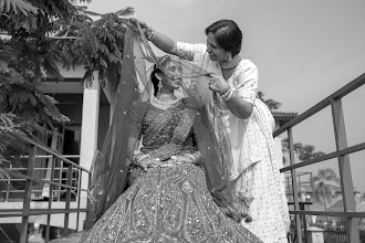Düğün fotoğrafçısı Avismita Bhattacharyya. Fotoğraf 17.05.2024 tarihinde