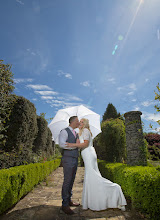 Wedding photographer Carl Dewhurst. Photo of 13.11.2022