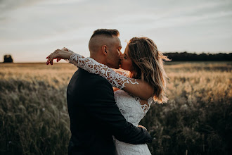 Fotógrafo de casamento Magdalena Wachowiak. Foto de 19.02.2020