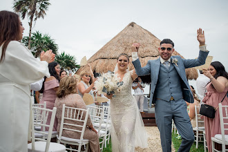 Fotógrafo de casamento Carlos J Charagua. Foto de 18.09.2021