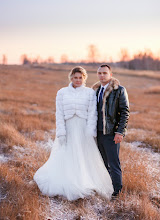 Fotógrafo de casamento Anna Baryshnikova. Foto de 06.03.2021