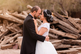 Huwelijksfotograaf Luis Rivart. Foto van 12.04.2024