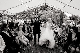 Wedding photographer Amélie Raymondeau. Photo of 15.11.2021