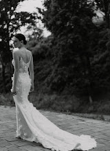 Wedding photographer Yana Repina. Photo of 12.10.2025