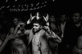 Wedding photographer Romina L. Montoya. Photo of 23.05.2024