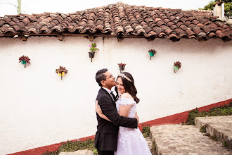 Wedding photographer Jorge Pastrana. Photo of 05.05.2025