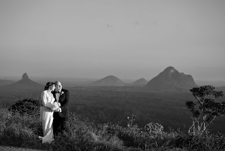 Wedding photographer Clive Waring-Flood. Photo of 20.07.2022