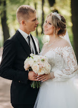 Düğün fotoğrafçısı Nika Sharapova. Fotoğraf 29.03.2022 tarihinde