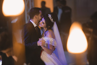 Wedding photographer Elnur Eldaroglu. Photo of 18.11.2019