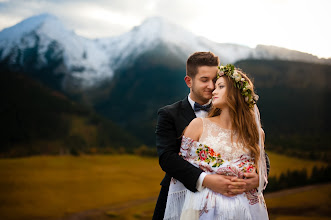 Fotografer pernikahan Adrian Kraska. Foto tanggal 11.02.2020