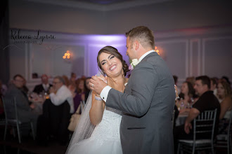 Fotógrafo de casamento Rebecca Lynne. Foto de 30.12.2019