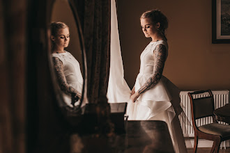 Wedding photographer Augustina Lubė. Photo of 14.03.2019