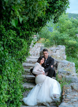 Wedding photographer Viki Theofili. Photo of 02.04.2025