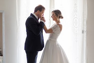 Fotografo di matrimoni Ugo Cosimo. Foto del 02.05.2025