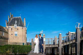 Wedding photographer Dick Van Der Veer. Photo of 19.02.2019