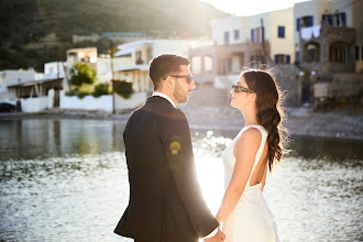 ช่างภาพงานแต่งงาน Jiorgos Kakitsis. ภาพเมื่อ 06.12.2023