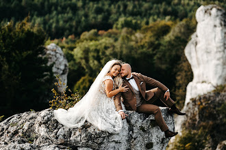 Bröllopsfotografer Mirek Basista. Foto av 17.05.2024