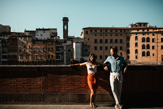 Wedding photographer Laura Barbera. Photo of 20.10.2021