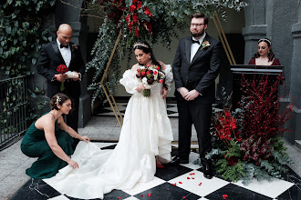 Wedding photographer Lucca Lazzarini. Photo of 28.10.2022