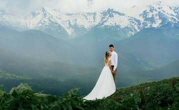 Wedding photographer Kirill Ponomarenko. Photo of 24.10.2019
