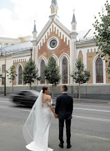 Bröllopsfotografer Liya Shuvalova. Foto av 19.08.2025