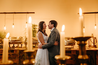 Vestuvių fotografas: Mireya Leon. 23.12.2023 nuotrauka