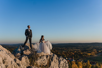 Svadobný fotograf Przemysław Śmieszek. Fotografia z 31.01.2022