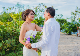 Fotografo di matrimoni Lily Flores. Foto del 22.01.2019