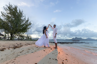 Wedding photographer Ruthsy Lajoie. Photo of 12.03.2025