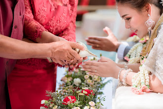 Hochzeitsfotograf Warakorn Piewondee. Foto vom 08.09.2020