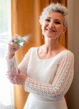 Svatební fotograf Krisztina Kaposvári. Fotografie z 10.10.2025