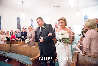 Wedding photographer Sarah Boutwell. Photo of 08.06.2023