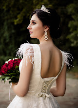 Düğün fotoğrafçısı Yuliya Ivakhnova. Fotoğraf 22.09.2019 tarihinde
