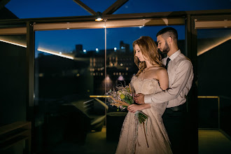 Fotografo di matrimoni Irina Tatarly. Foto del 19.12.2022